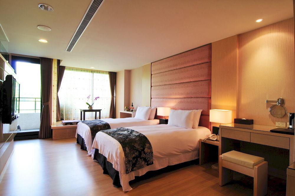 Tai-Yi Red Maple Resort Puli Eksteriør bilde