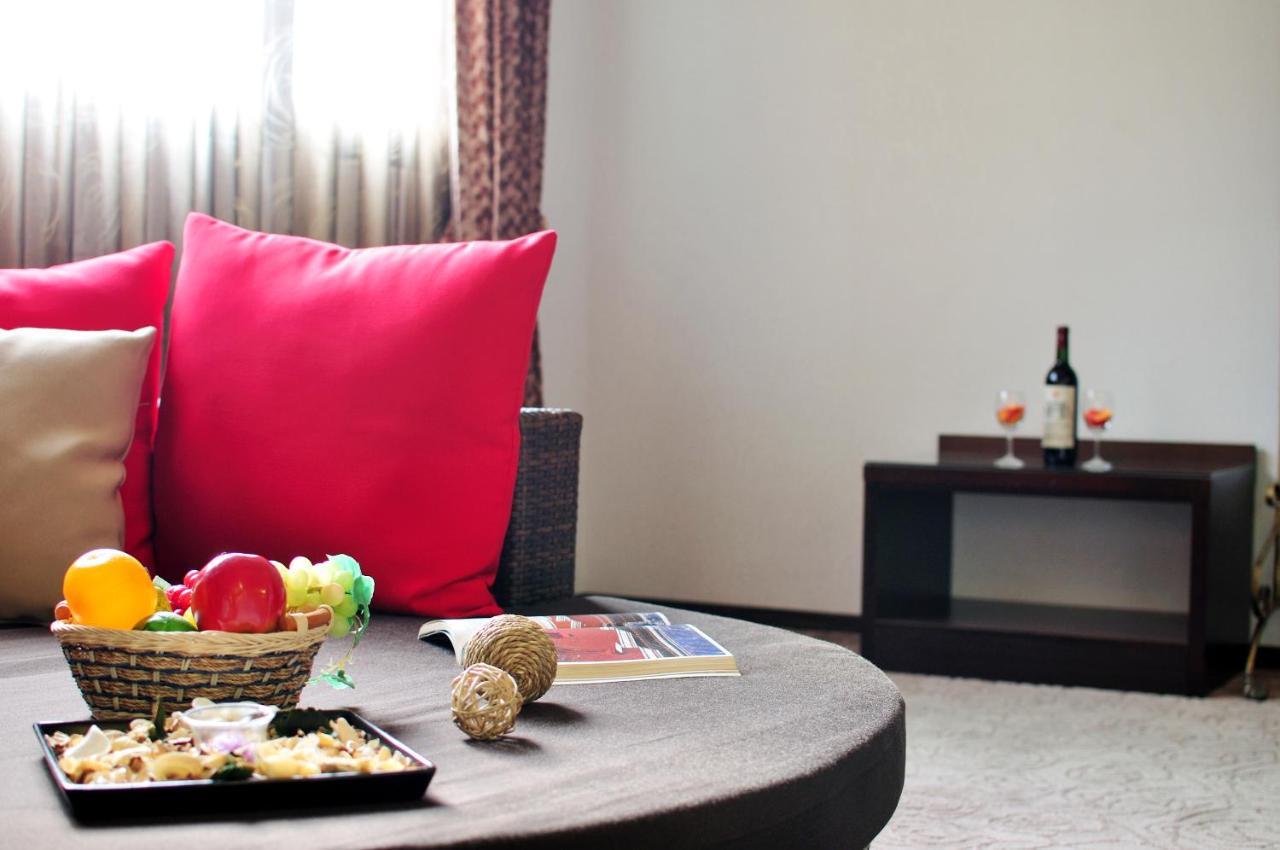 Tai-Yi Red Maple Resort Puli Eksteriør bilde